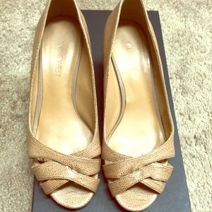 Gorgeous cork sandals. Nude color from Nine West,